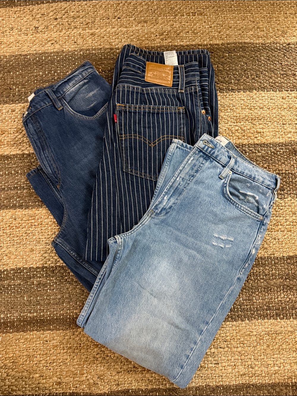 2 Frame and 1 Levi’s Size 31 Jeans